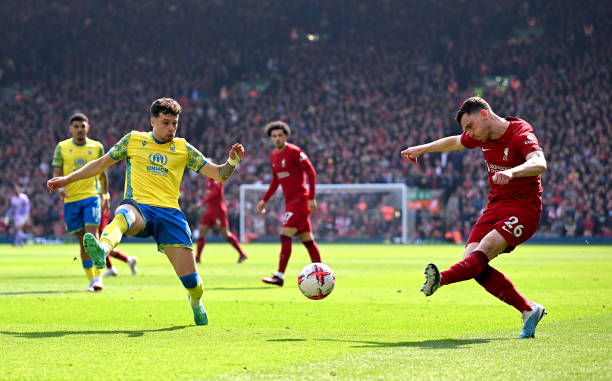 在球迷讨论 在球迷讨论